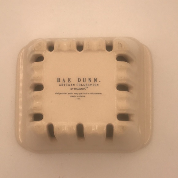 Rae Dunn BERRIES Berry Basket Colander - Picture 2 of 5